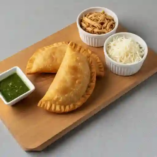 Empanada Pollo Queso