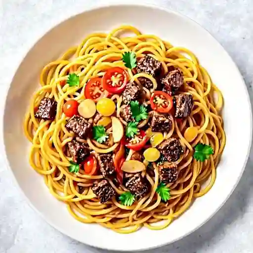 Tallarines con Carne