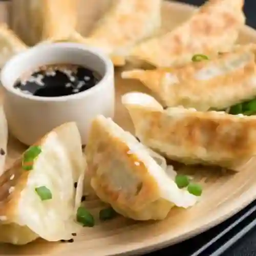Gyozas Fritas de Pollo 10 Unid