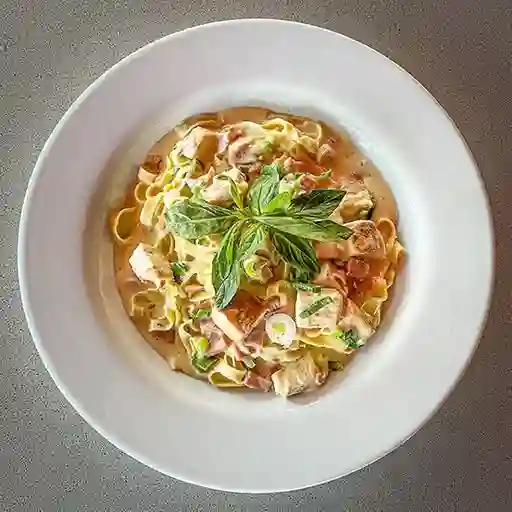 Tagliatelle di como