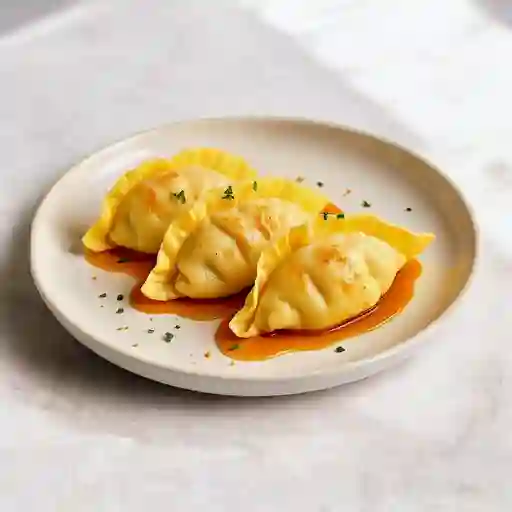 Gyozas De Camaron Y Queso