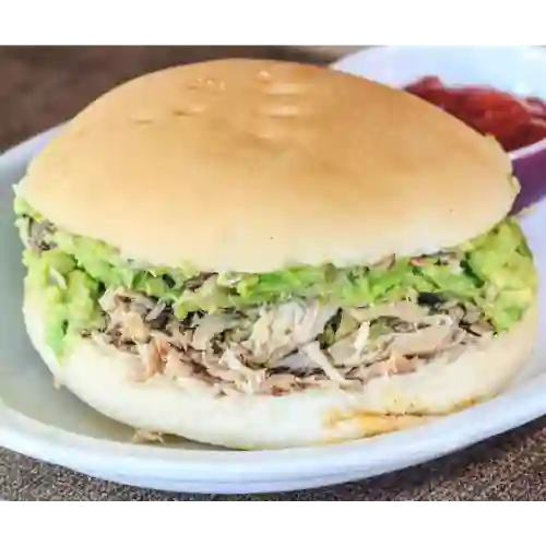 Sándwich Pan, Pollo y Palta