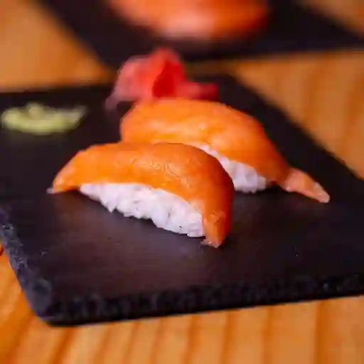 Niguiri de salmón