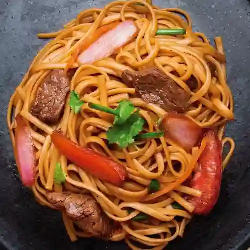 Spaguetti Salteado de Carne