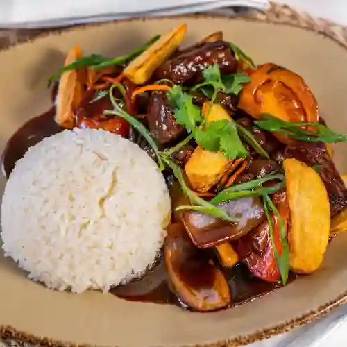 Lomo Saltado