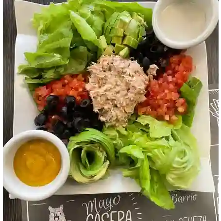 Ensalada de la Casa con Atun