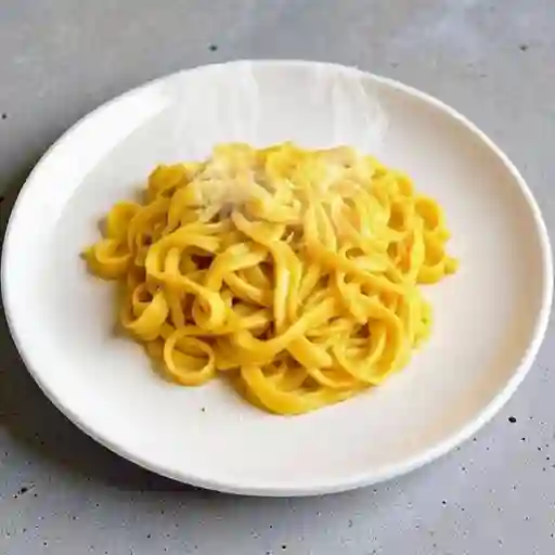 Porción de Fetuccini a la Huancaina