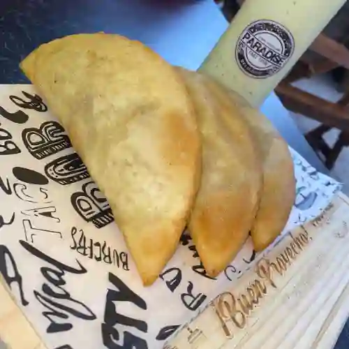 Empanada de Carne Molida
