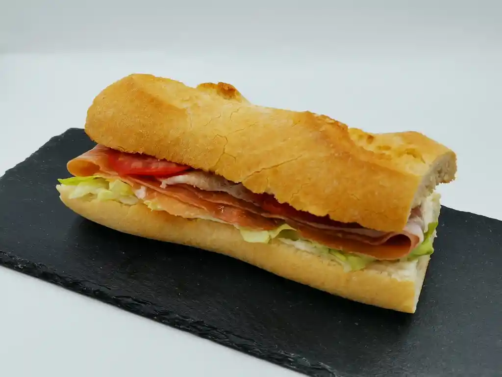 Sky Chefs Baguette Jamon Serrano