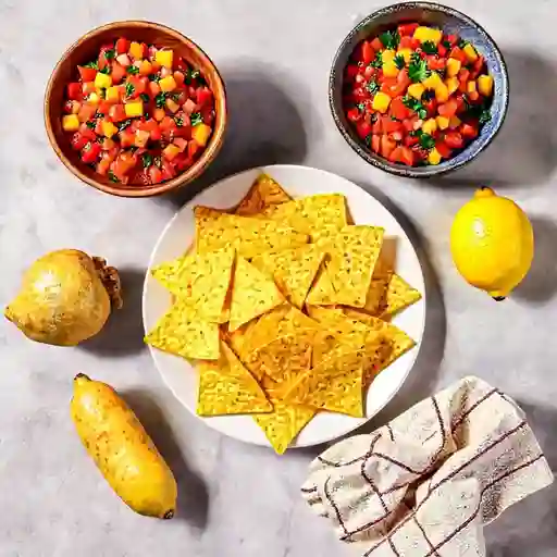 Totopos Con Picodegallo