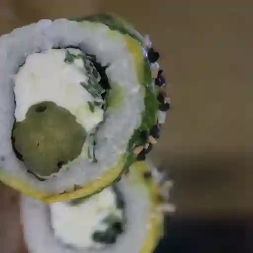 Avocado Roll de Espárrago, Queso Palta Cebollín