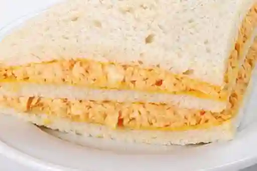 Sándwich Ave Pimentón