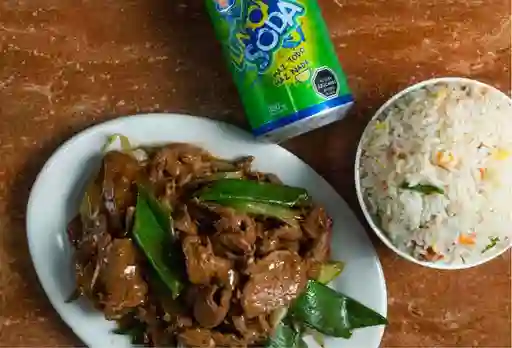 Carne Mongoliana con Arroz
