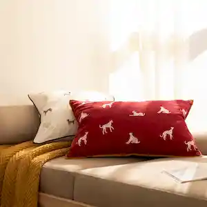 Cojín de Algodón Bordado Rojo 60 x 40 cm