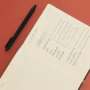 Libreta Grande Con Lápiz 96 Hojas Con Líneas