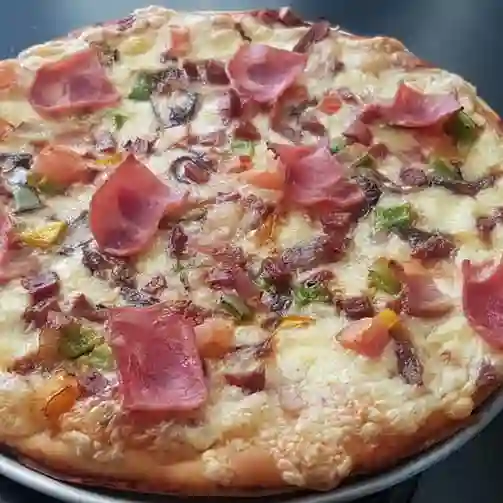 Pizza Española Artesanal