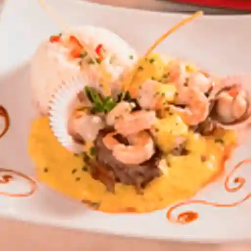 Filete Salsa Camarones Ostiones
