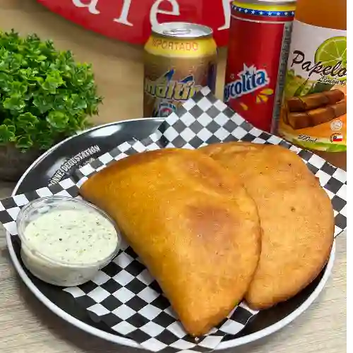 Empanada Frita de Pabellón