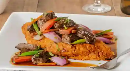 Tacu tacu con lomo saltado