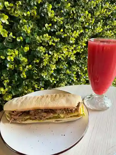 Panini Mechada + Jugo
