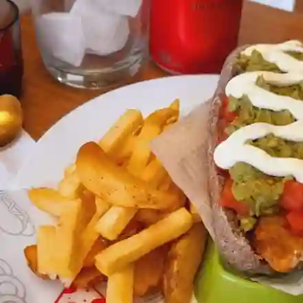 Hot Dog Vegan Urbano + Papas Fritas