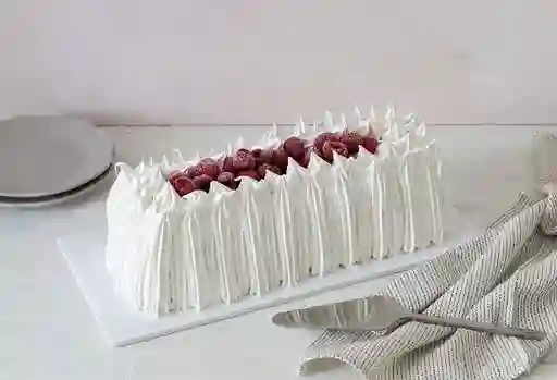 Torta de Merengue y Frambuesa 20 Persona