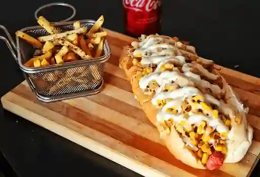 el Famoso Doble + Papas y Bebida