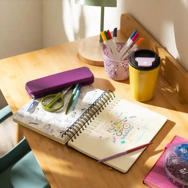 Cuaderno 1/2 Oficio Tapa Blanca 18 x 3.5 x 24 cm Casaideas