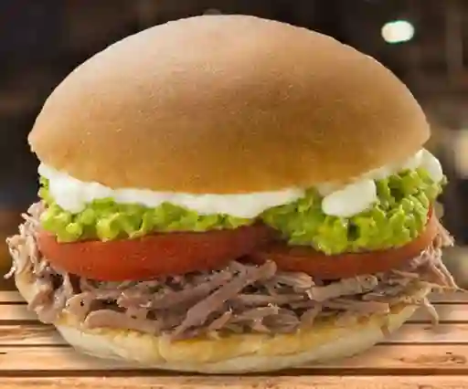 Sándwich Mechada Italiana y Papas