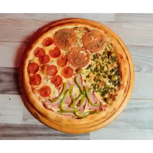 Pizza de 4 Sabores Familiar