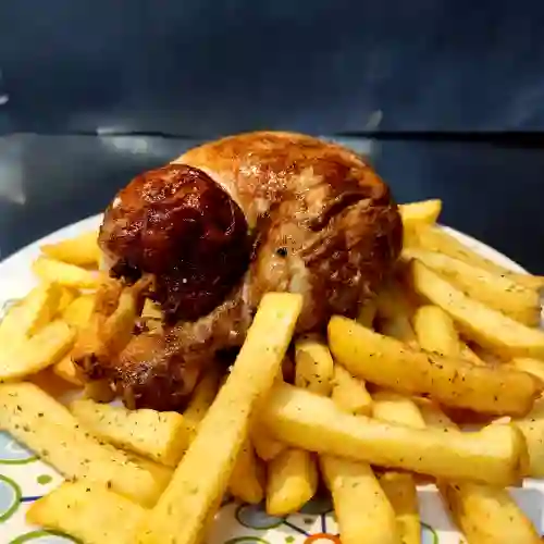 1/4 Pollo + Papas Fritas