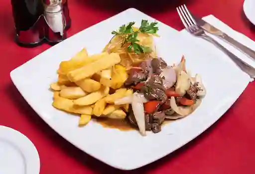 Lomo Saltado