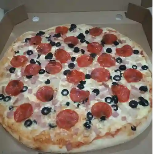 Pizza Americana