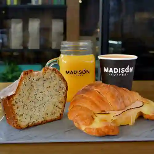 Café, Jugo, Sandwich y Queque