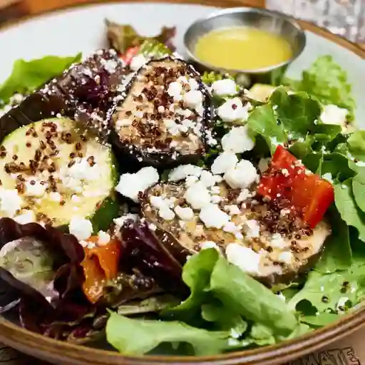 Verduras Grilladas y Queso Feta