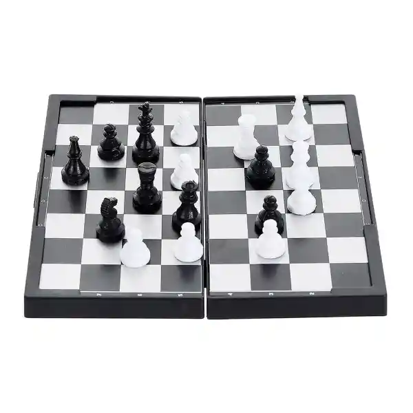 Miniso Ajedrez Mini Plástico