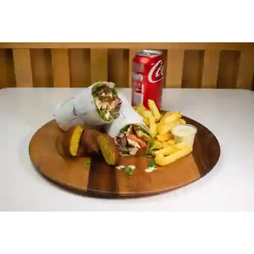 Super Combo Arma Tu Shawarma + Falafel