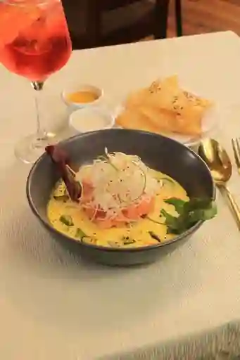 Tartar de Salmón Nikkei