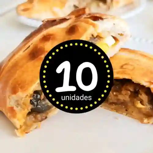 10 Empanadas de Pino