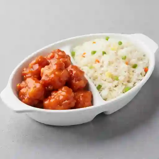 Pollo piña con arroz chaufan