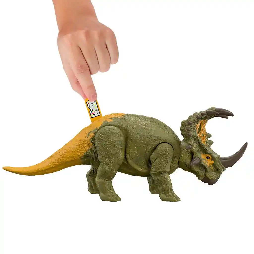 Jurassic World Juguete Sinoceratops Ruge y Ataca