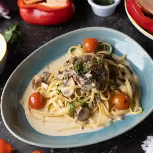 Fetuccini Al Fungi