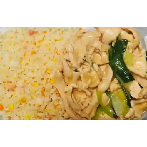 Pollo Mongoliano con Arroz