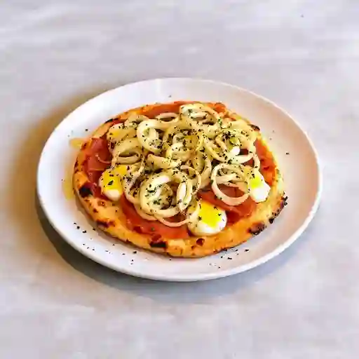 Fugazzetta Rellana Con Jamon Y Morrones