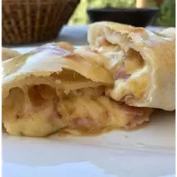 Empanada Jamón Piña