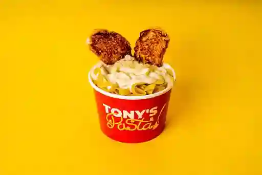 Pasta Fresca Spaghetti , Salsa Bechamel