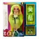 Rainbow High Muñeca Fashion Karma Nichols