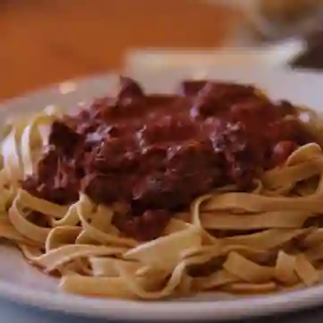 Pasta a Elección con Salsa Boloñesa