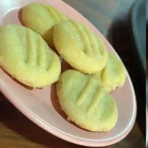 5 Galletitas de mantequilla.