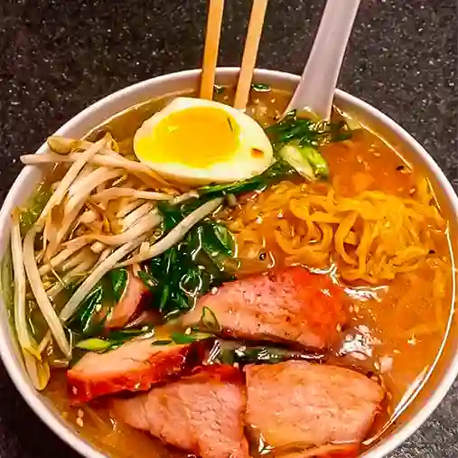 Ramen de Cerdo